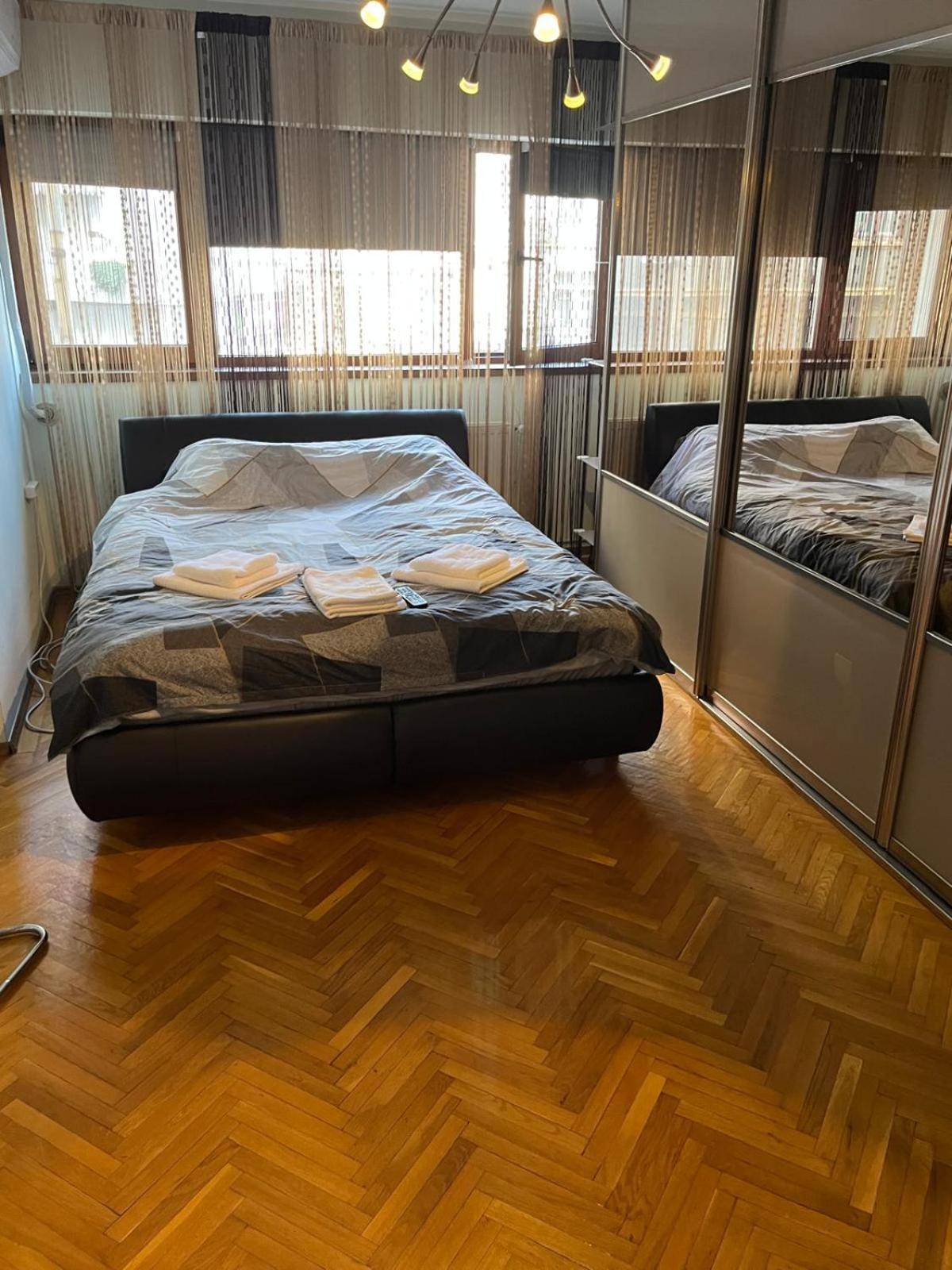 Romana 100 Sqm Deluxe Apartament Bucureşti Exterior foto