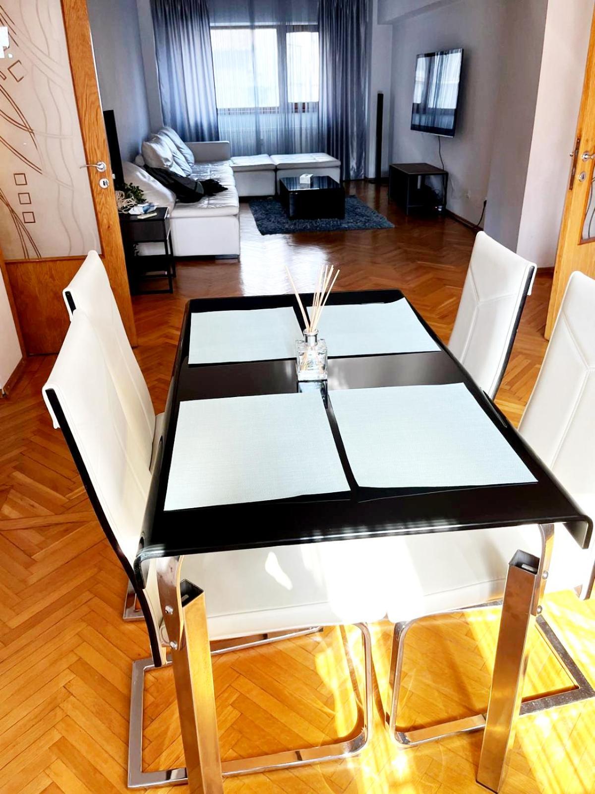 Romana 100 Sqm Deluxe Apartament Bucureşti Exterior foto